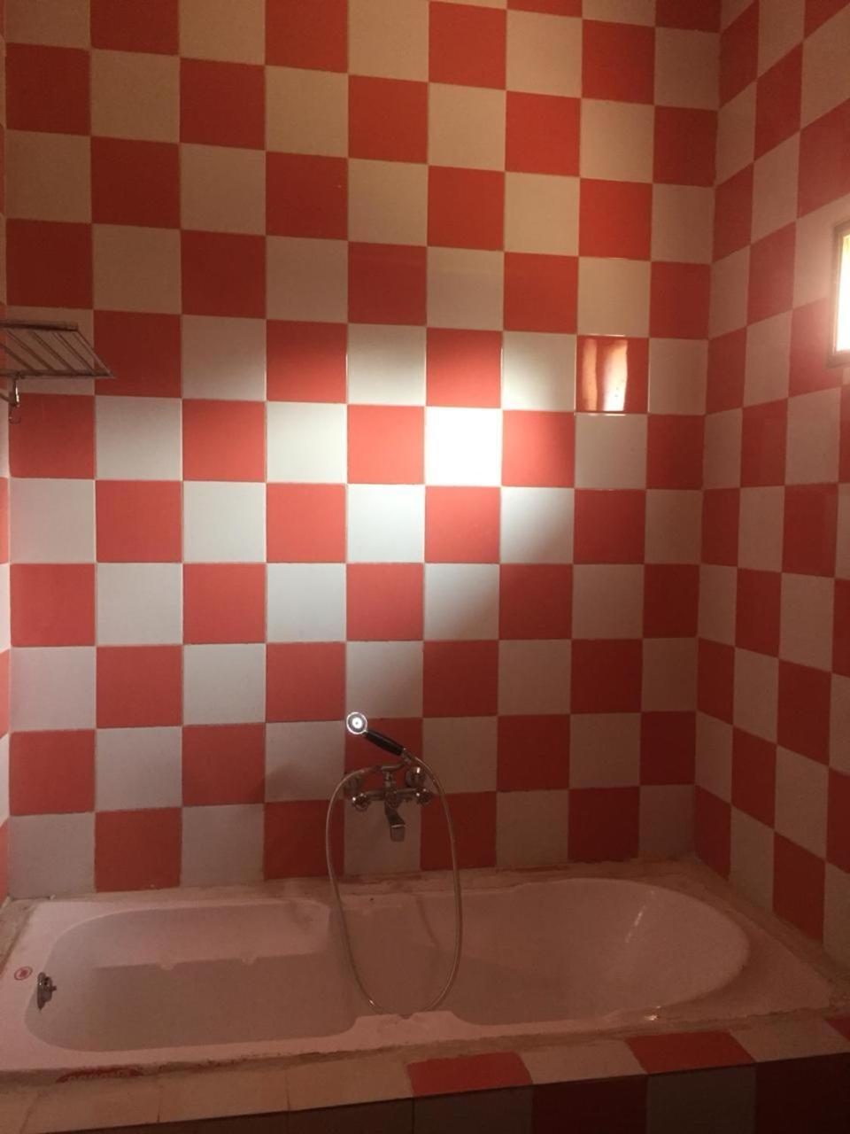 Ave Maria Guest House Кандолим Екстериор снимка